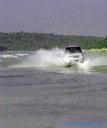 Kannur Tourism - Photos - Muzhappilangad Drive-in Beach